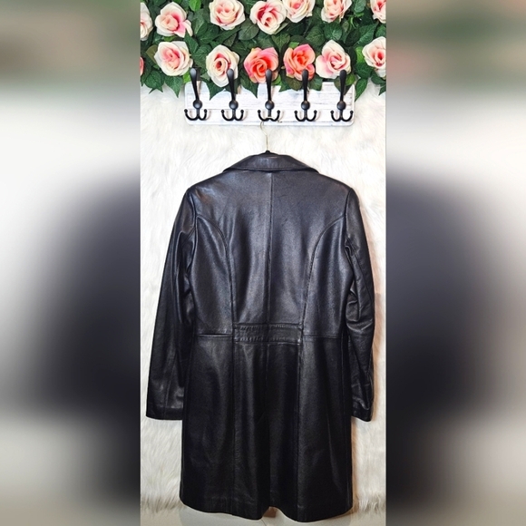 Gabriel Collection Luxury Romance Women's Leather Jacket - Picture 3 of 6